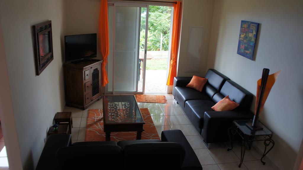 Les Bungalows Du Mont-Auban Sainte-Clotilde Rum bild
